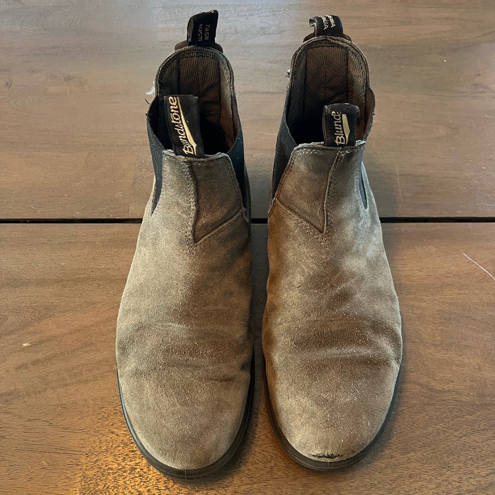 BLUNDSTONE 500 Chelsea Boots-AU 10.5 US 11.5